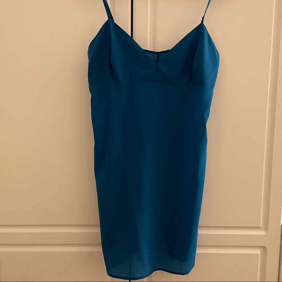 BCBG Max Azria Caftan Style Dress 💙💚🧡 - Picture 6 of 8